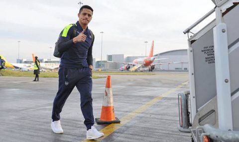 Không phải vì danh hiệu, Sanchez tới Man Utd chỉ vì… tiền