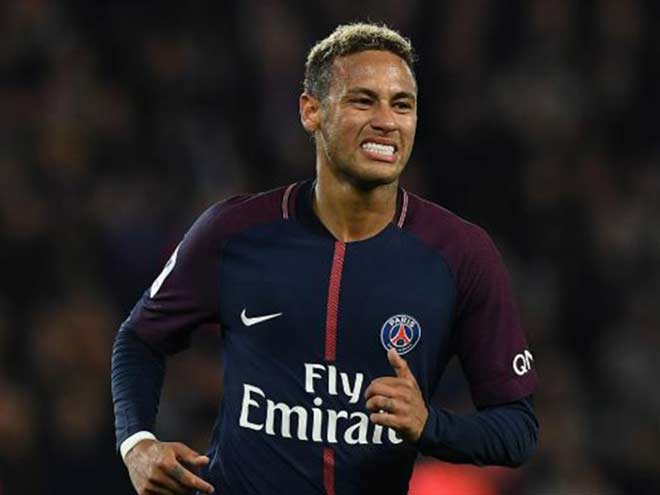 Neymar lương 19 tỷ đồng/tuần, gấp 3 lần Ronaldo