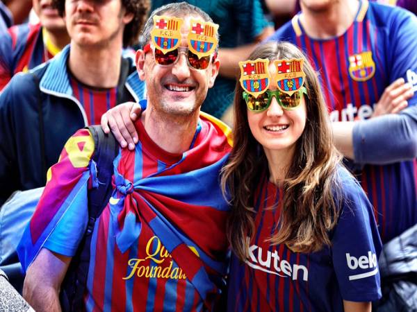 Cules là gì? Giải thích ý nghĩa biệt danh fan Barcelona