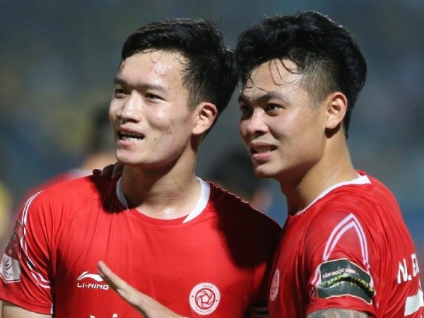 BĐVN tối 20/7: Cầu thủ nội đắt giá nhất V-League lộ diện